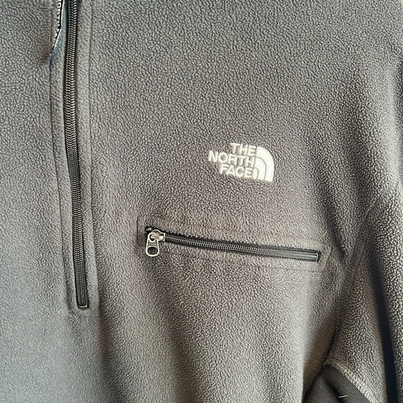 Men’s large quarter zip north face fleece pull over charcoal, gray and black - Picture 2 of 6